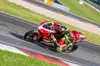 donington-no-limits-trackday;donington-park-photographs;donington-trackday-photographs;no-limits-trackdays;peter-wileman-photography;trackday-digital-images;trackday-photos